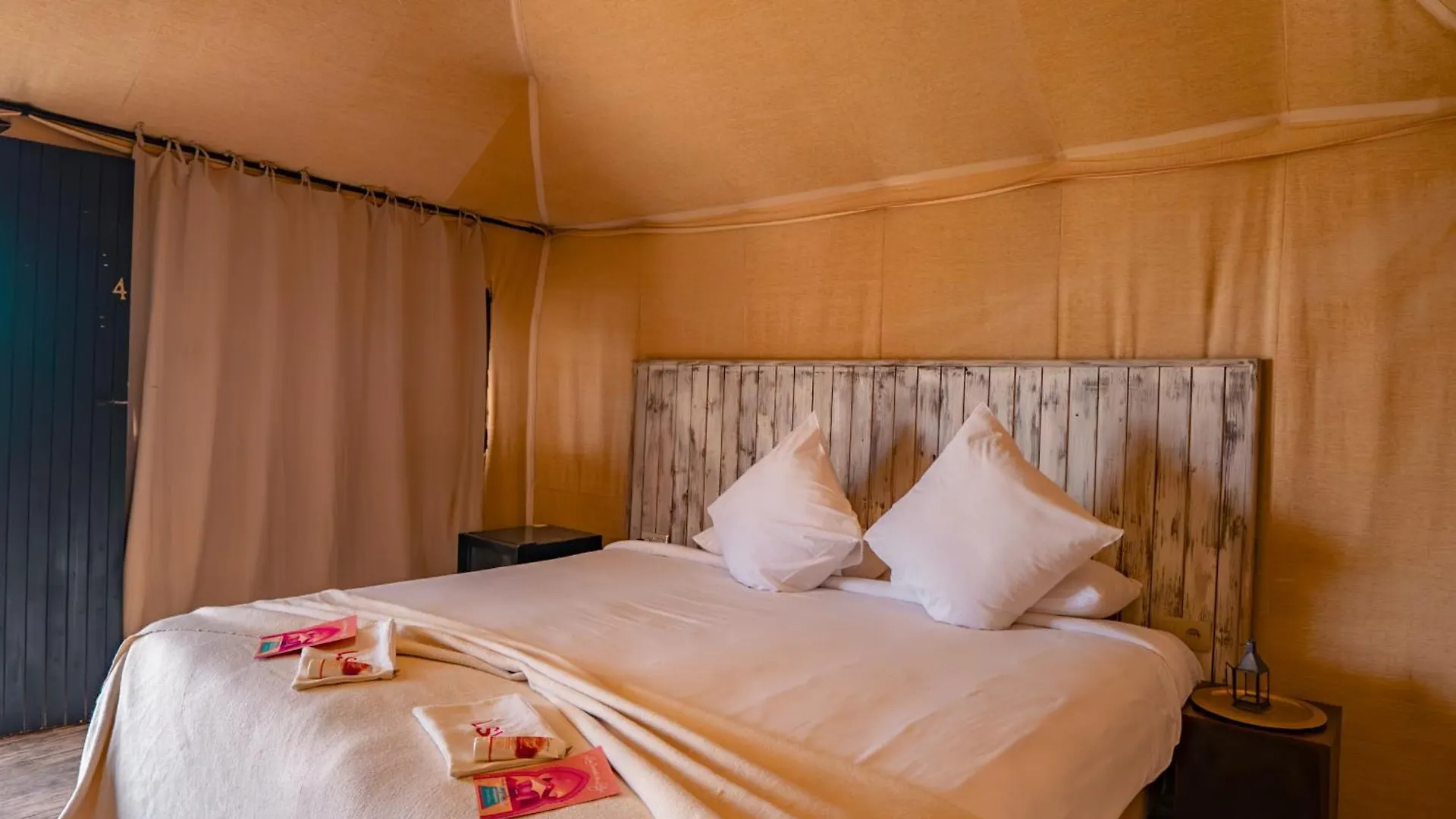 Villa Le Bédouin agafay Marrakesh Lodge